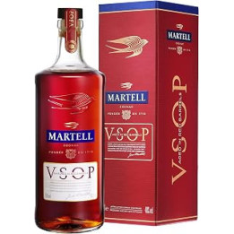 Martell VSOP Red Barrel Cognac, 70 cl with Gift Box